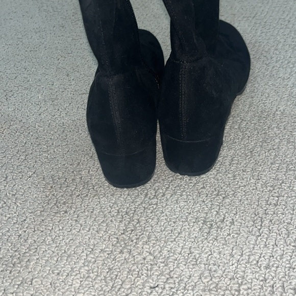 (Sold) NEW BLACK BOOTS - Picture 5 of 5